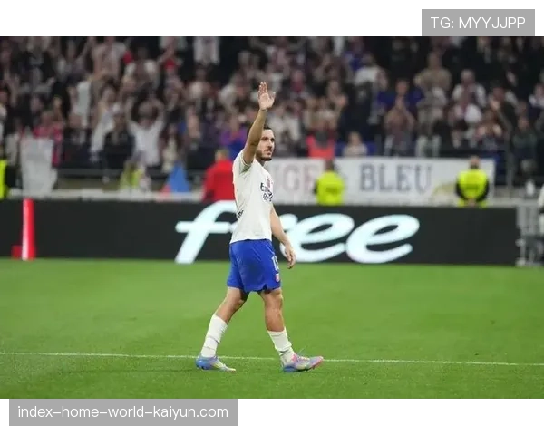 切尔基隐蔽传球助攻显视野 曼城前场创造力新源泉 切尔基隐蔽传球助攻显视野 曼城前场创造力新源泉